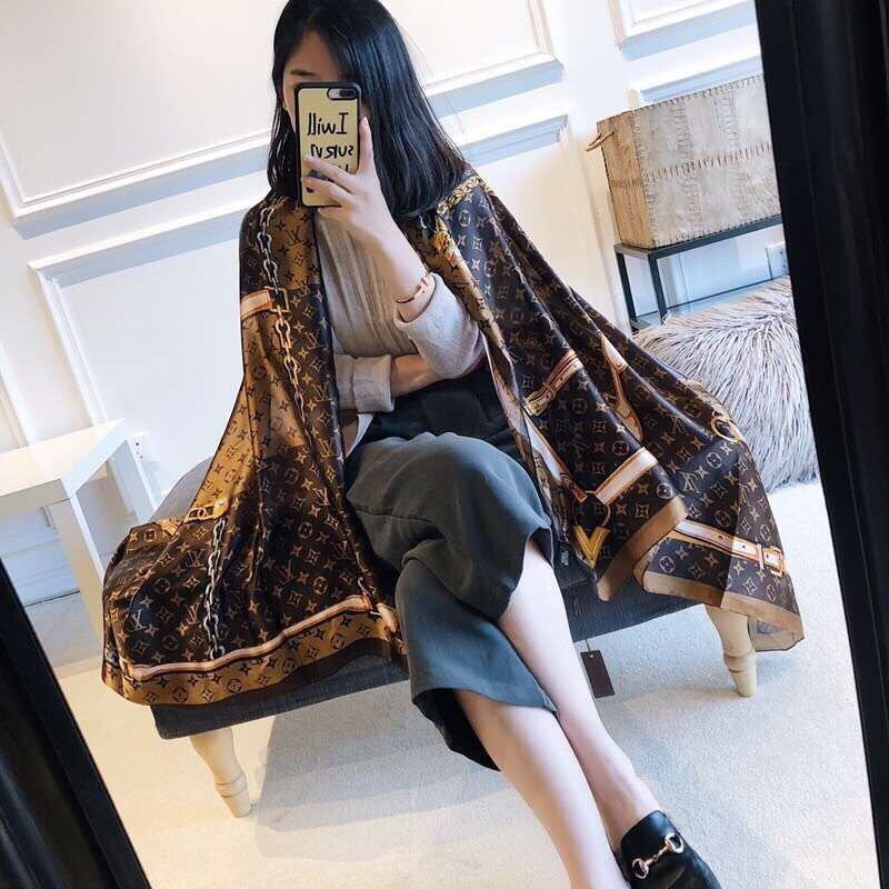 Khăn Lụa LV Chính Hãng Khăn Quàng Cổ Thời Trang Chất Lượng Cao Cho Nữ Khăn Trùm Đầu Khăn Choàng Nữ Khăn Lụa Thương Hiệu Sang Trọng