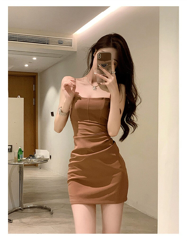 NUDE COLOR BODY FIT DRESS