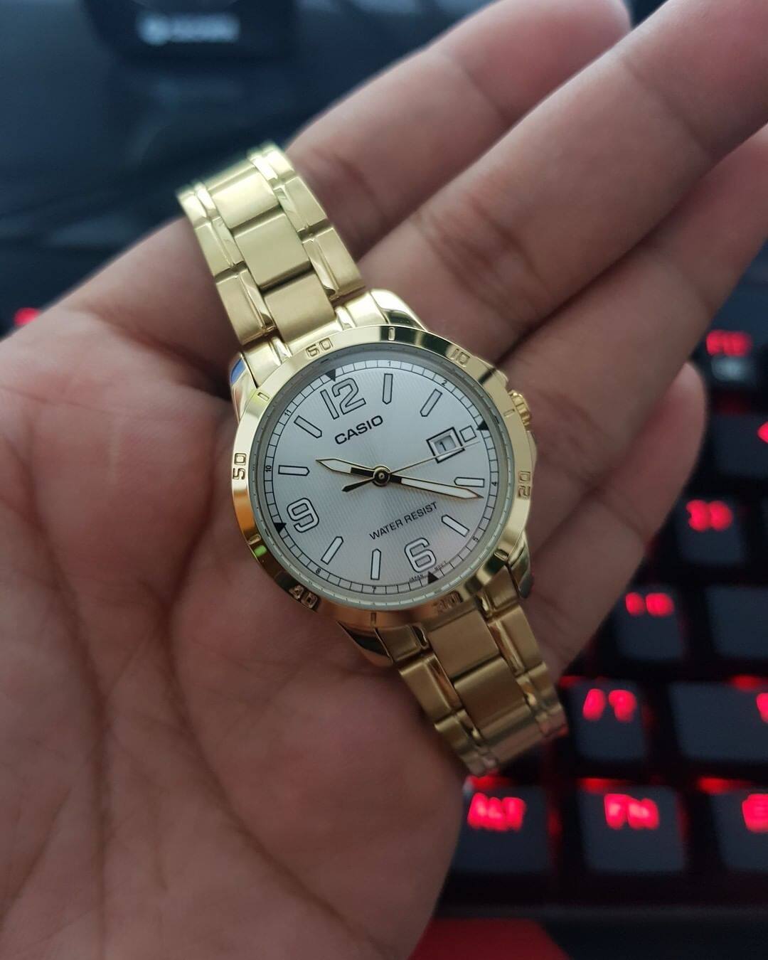 CARTIER Orologio da polso da donna in argento placcato oro Anni '80