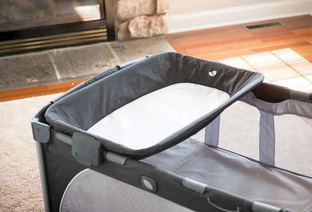 joie commuter change logan