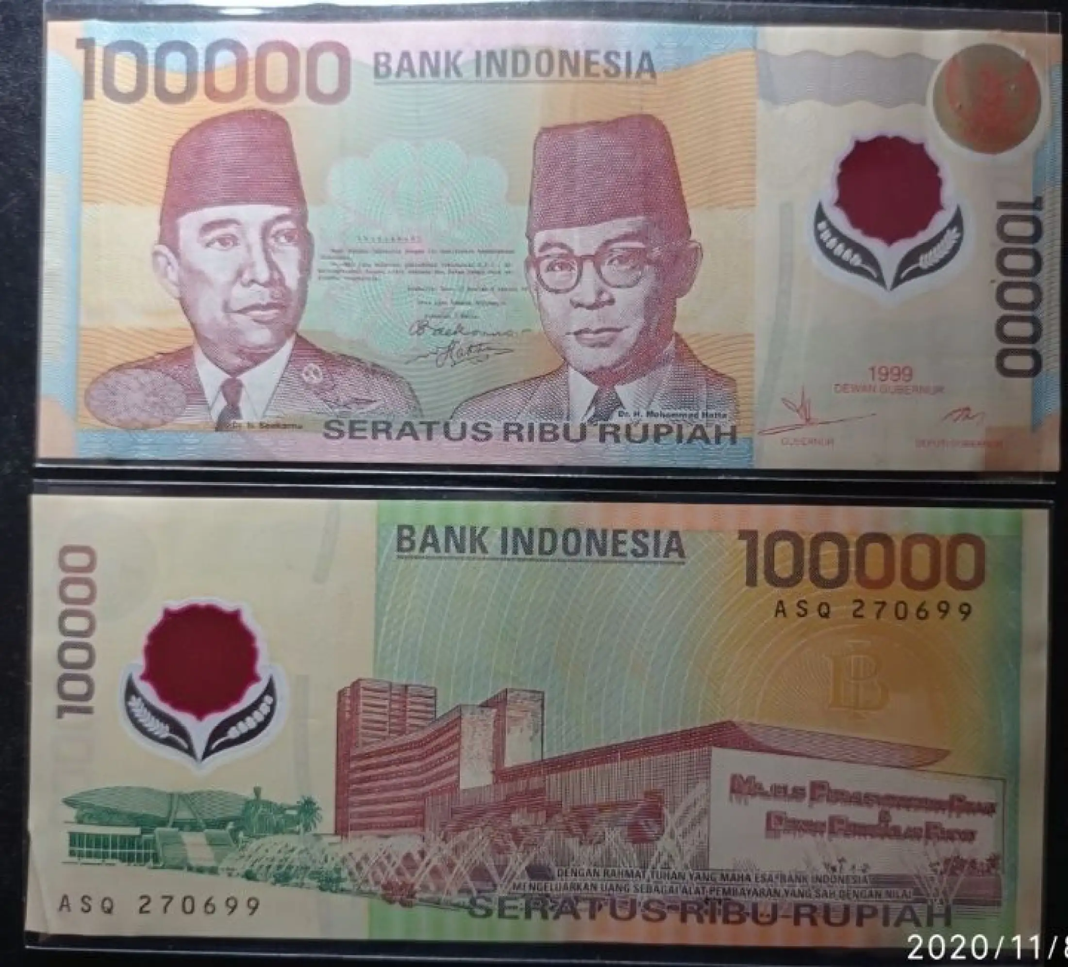 Uang Kertas Kuno 100000 Rupiah Seri Bapak Soekarno Hatta Th 1999 Lazada Indonesia