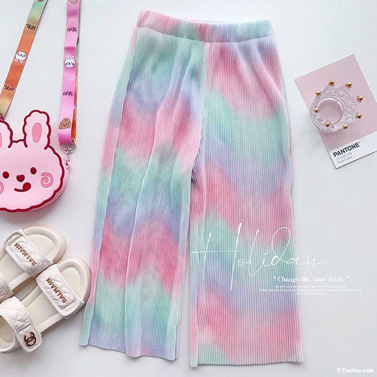 AISAMEFE Girl 2023 Summer New Wide Leg Ice Silk Tie Dyed Baby Loose Breathable Rainbow Pants ราคา 175 บาท*ส่งฟรี
