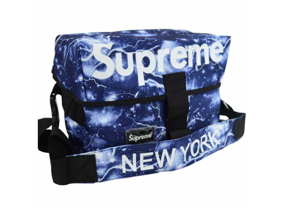Túi đeo chéo Supreme