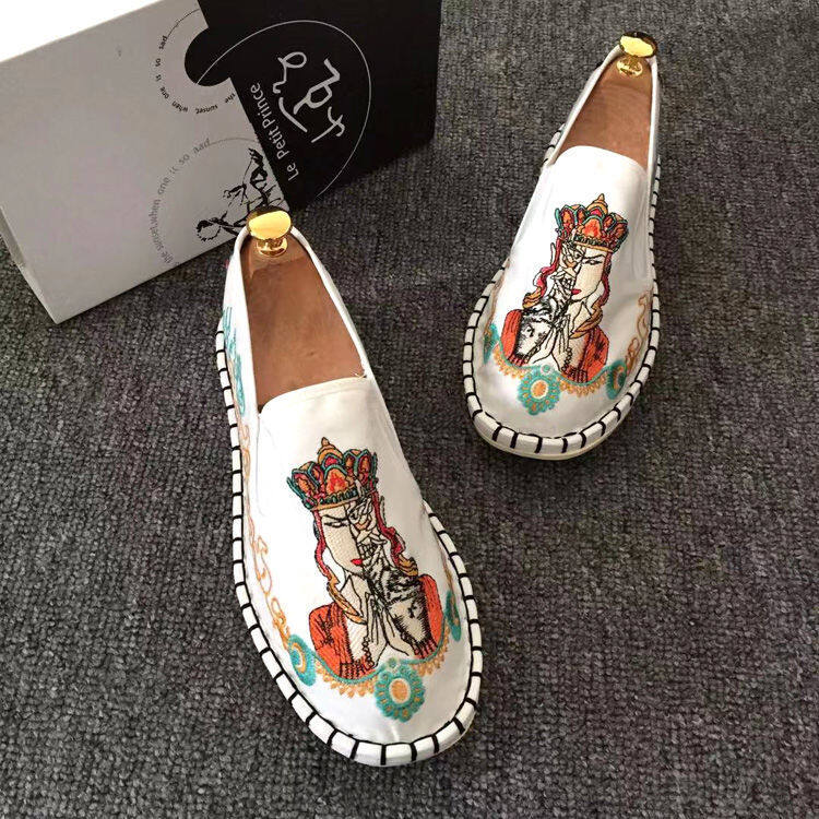 Embroidery old Beijing cloth shoes mens spirit guy social shoes peas shoes mens shoes shoes Korean casual canvas shoes
