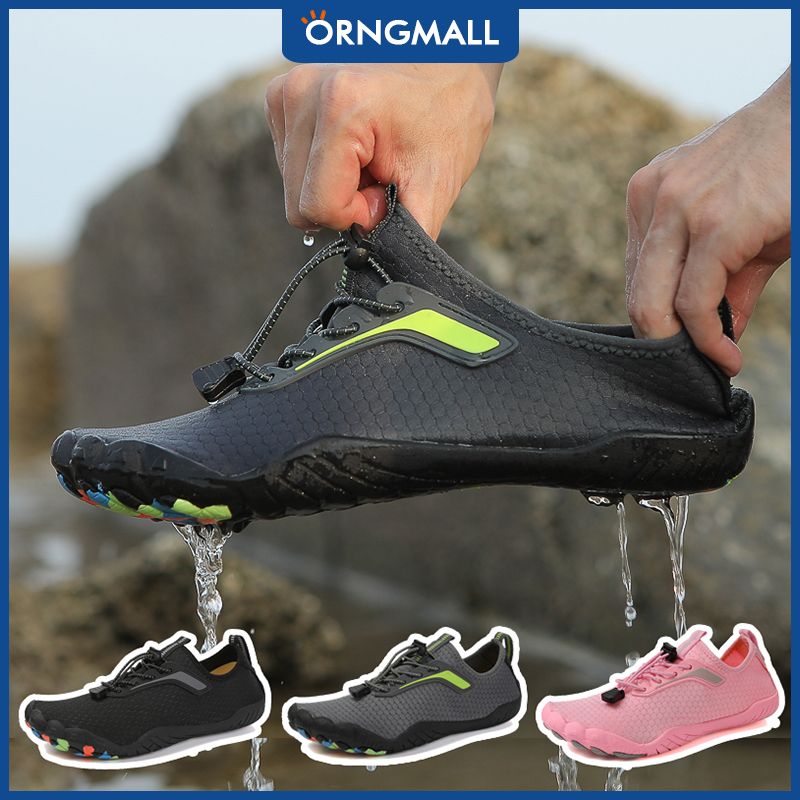ORNGMALL Men Women Wading Shoes Quick-Dry Aqua Shoes Running Fitness Sneakers Beach Sports Swim Sandals Barefoot Surfing Diving Sneakers 35-47 ราคา 471 บาท*ส่งฟรี