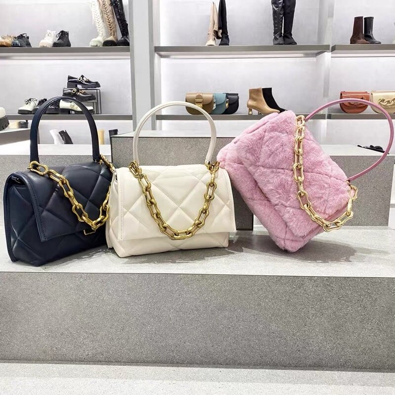 Ready StockCNK Gemma Chunky Chain Link Quilted Bag Fashion Shoulderbag  Slingbag charlesˉ and keithˉ2-50781645 