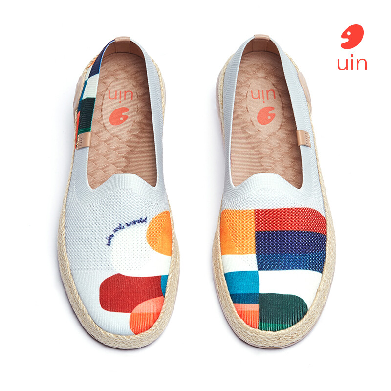 UIN Women's Espadrilles Slip Ons Knitted Lightweight Walking Casual Loafers Comfortable Art Painted Travel Shoes Marbella II ราคา 8,800 บาท*ส่งฟรี