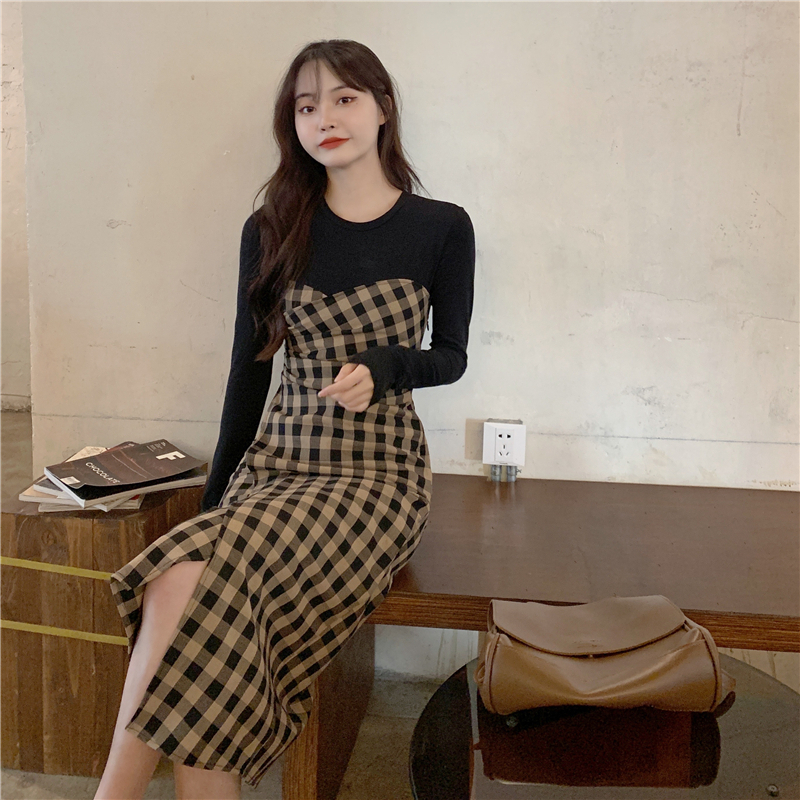 Nữ cổ tròn giả hai đầm kẻ sọc ô vuông xẻ mỏng dài tay