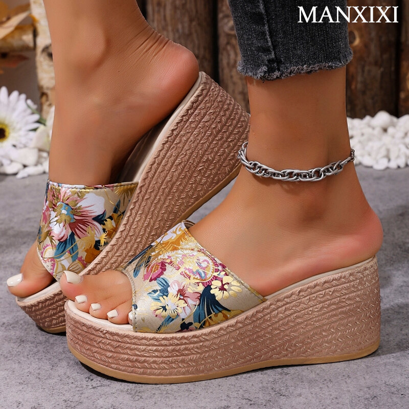 MANXIXI Fashion Women Wedge Heels 7 cm Beautiful Flowers Pattern Sandals (Size 34-43) ราคา 358 บาท*ส่งฟรี