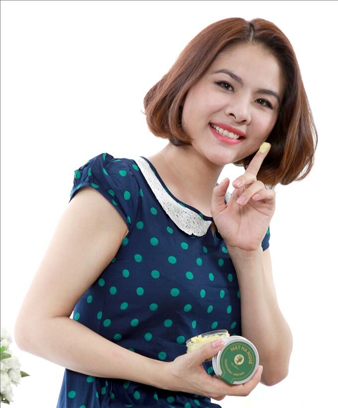mặt nạ nghệ trắng hồng