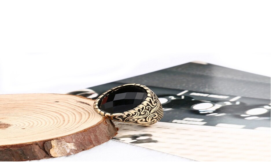 Bodhi Fashion Pria Totem Yang Diukir Oval Cincin Campuran